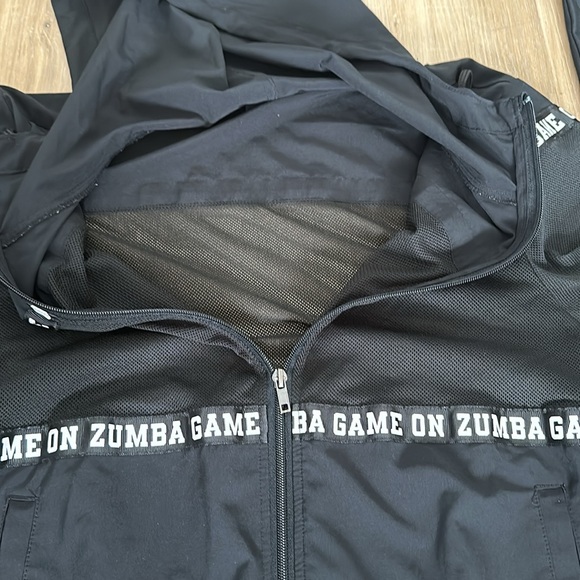 Zumba Mesh windbreaker Size S - Picture 5 of 7